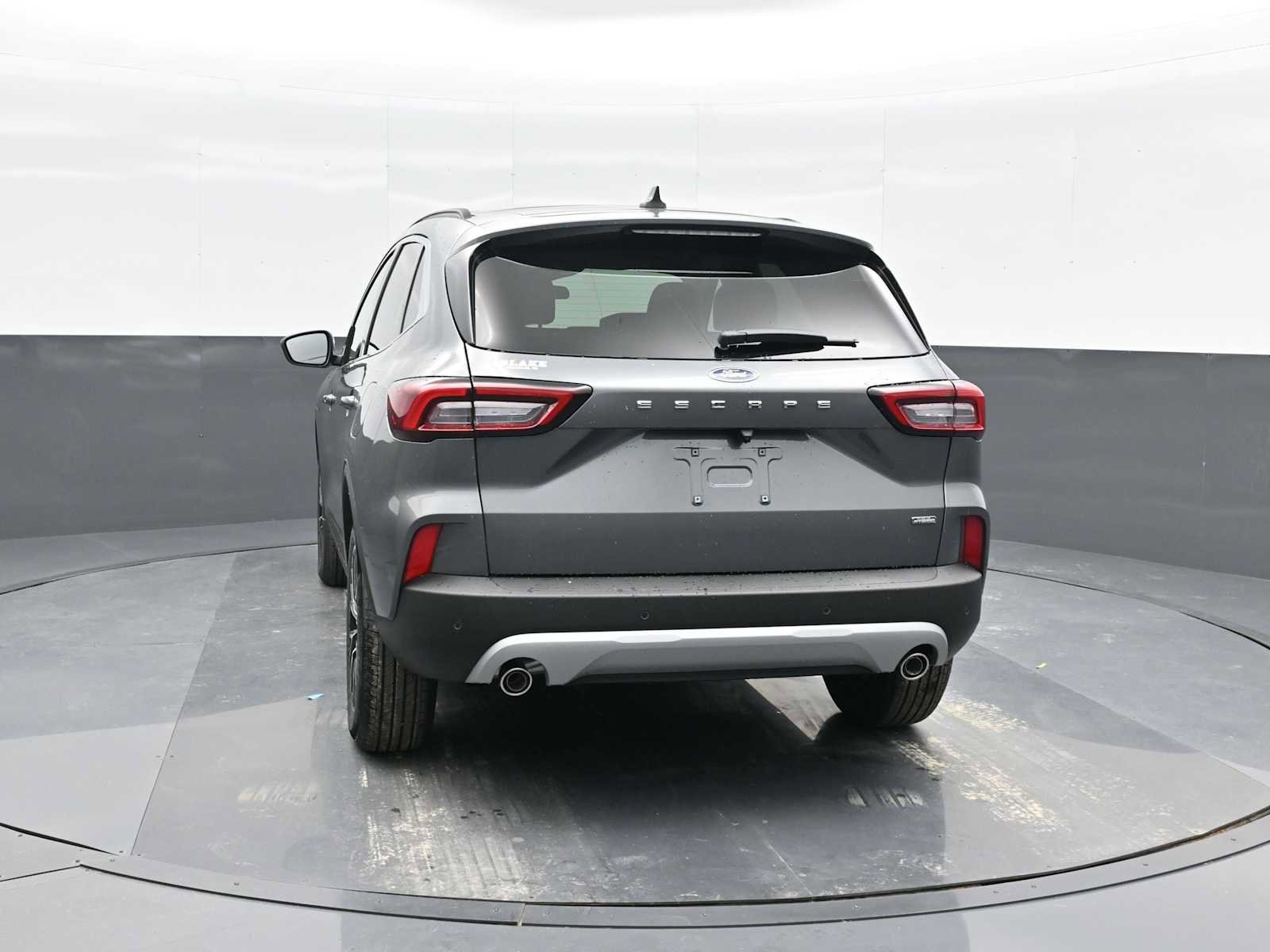 New 2025 Ford Escape SE image 7