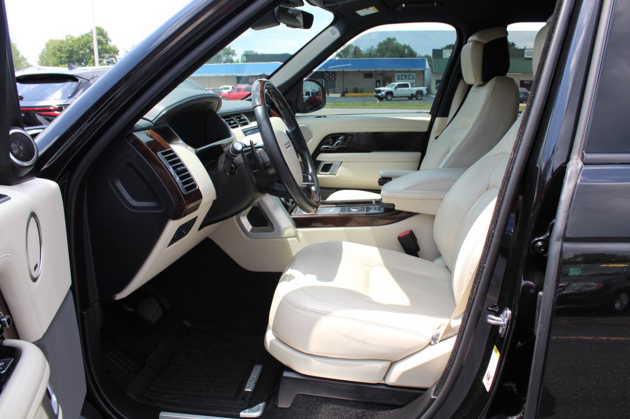 Used 2020 Land Rover Range Rover Long Wheelbase HSE AWD/4WD image 10