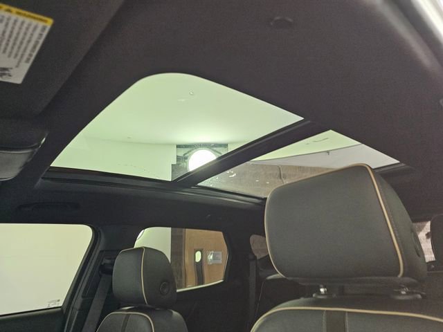 Used 2019 Chevrolet Blazer Premier w/ Sun and Wheels Package image 25