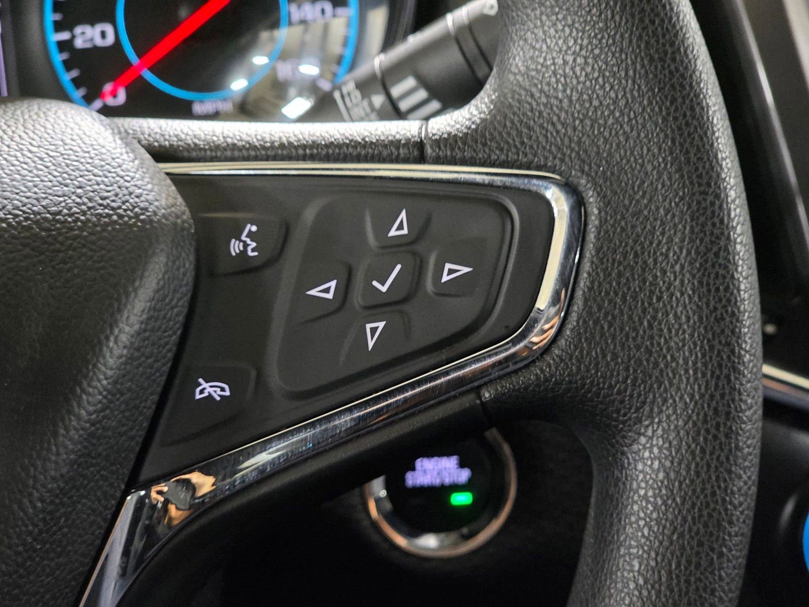 Used 2018 Chevrolet Cruze LT w/ Convenience Package image 31