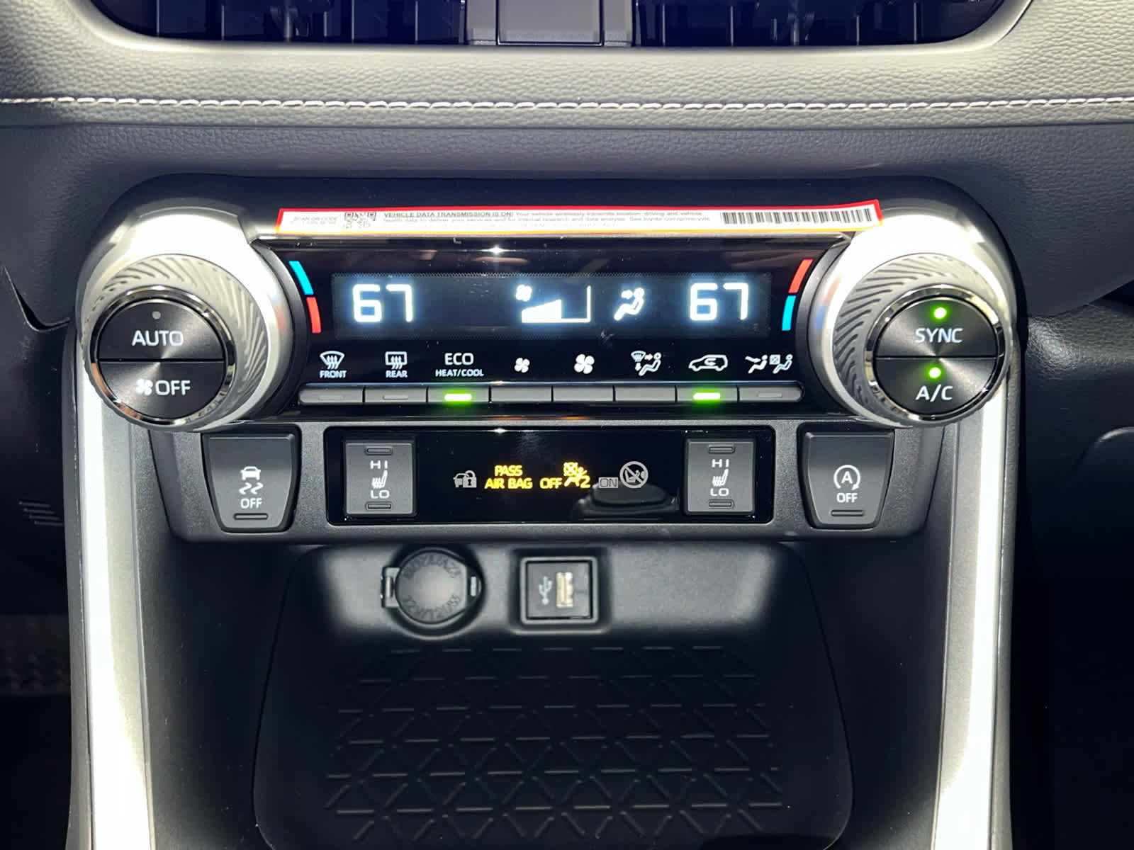 New 2025 Toyota RAV4 XLE w/ Convenience Package image 24