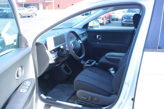 New 2024 Hyundai Ioniq 5 SEL image 13