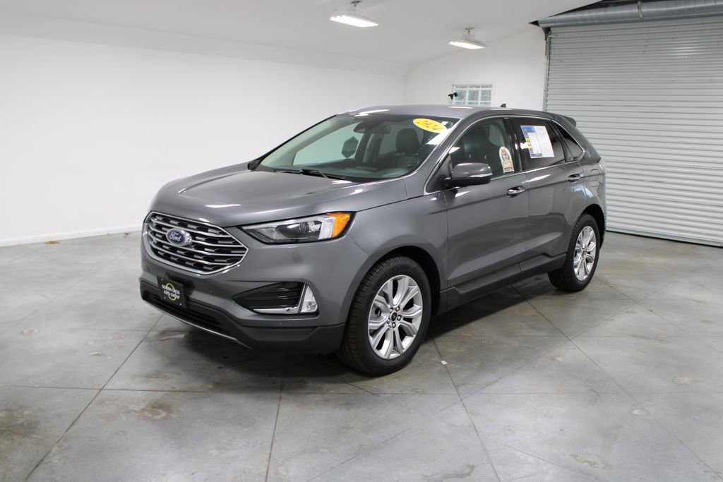 Used 2024 Ford Edge Titanium image 4