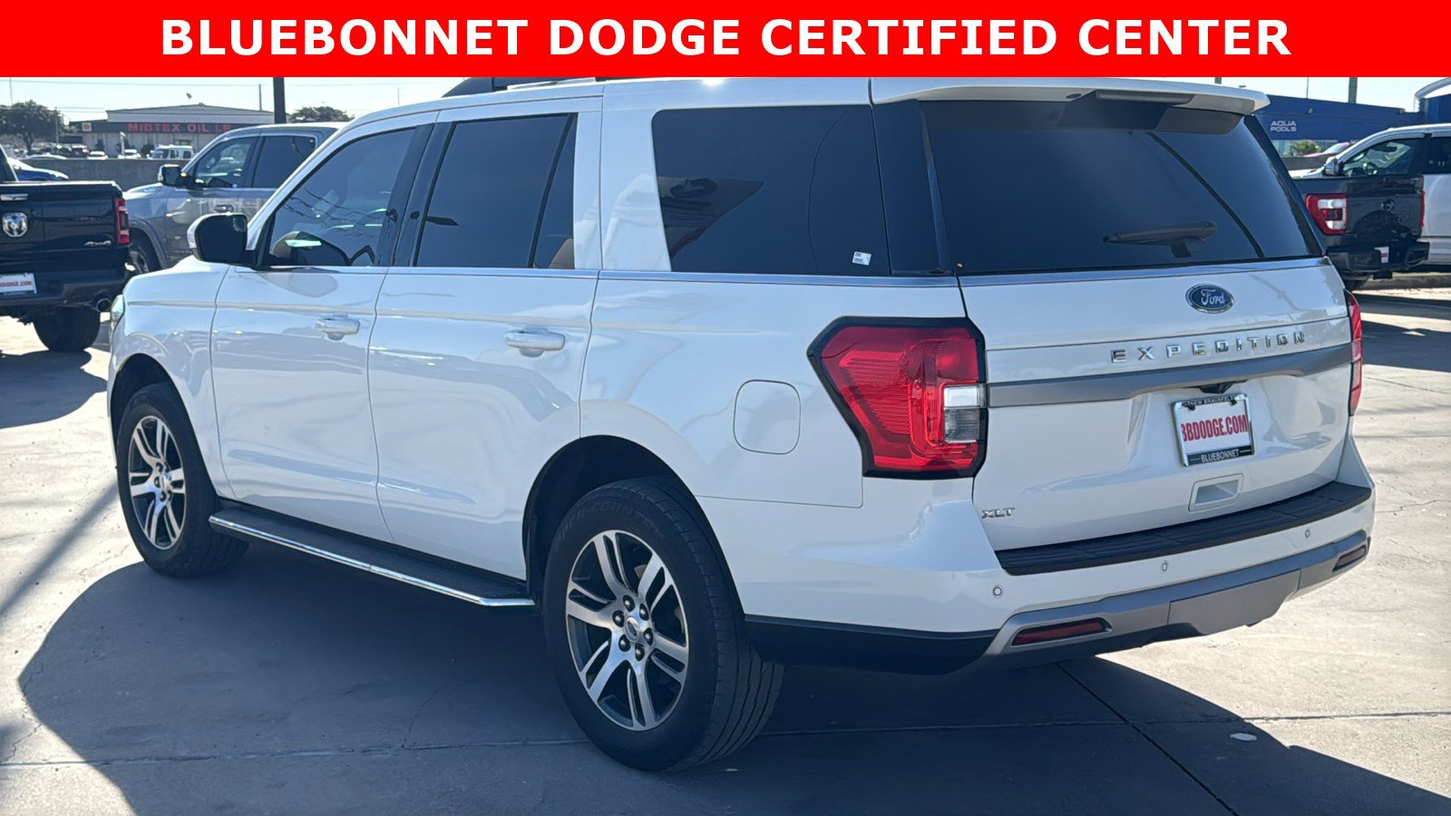 Used 2023 Ford Expedition XLT image 7