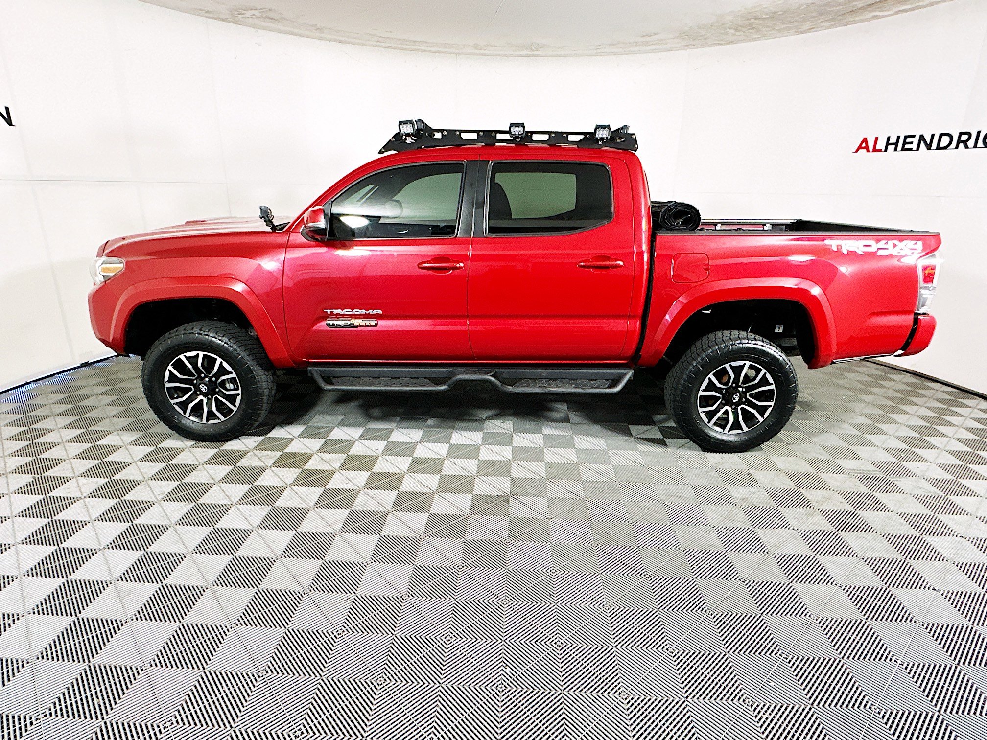 Used 2023 Toyota Tacoma TRD Sport w/ Advanced Technology Package image 6