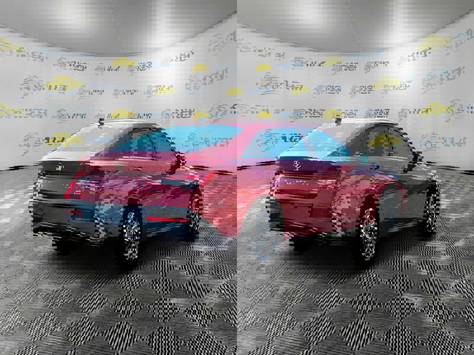 Used 2025 Hyundai Elantra Limited image 8