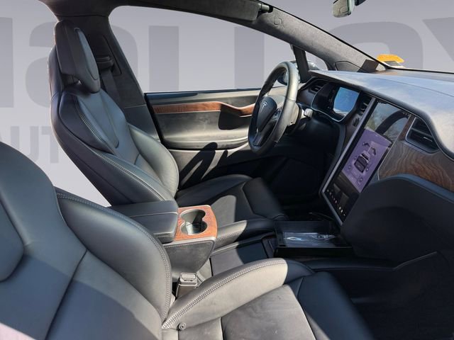 Used 2019 Tesla Model X Long Range image 17