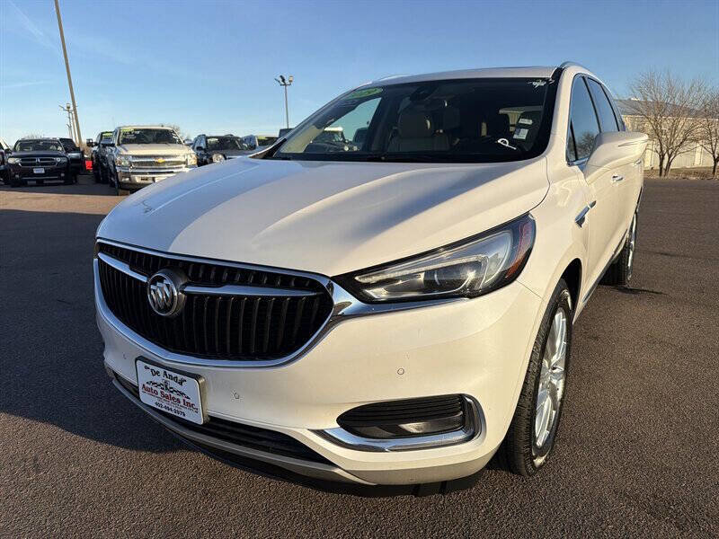 Used 2019 Buick Enclave Premium w/ Experience Buick Package AWD/4WD image 1