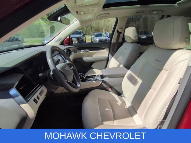 Used 2023 Cadillac XT6 Premium Luxury AWD/4WD image 10