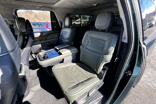 Used 2023 Lincoln Navigator L Black Label image 28