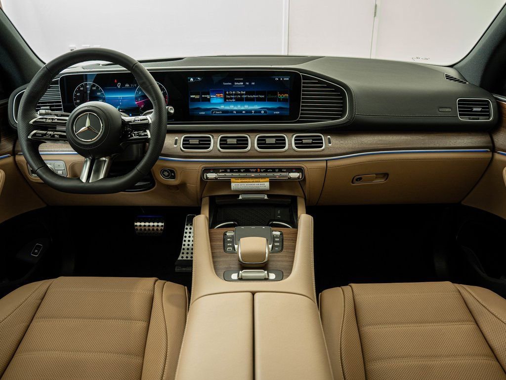 New 2026 Mercedes-Benz GLS 580 4MATIC image 31