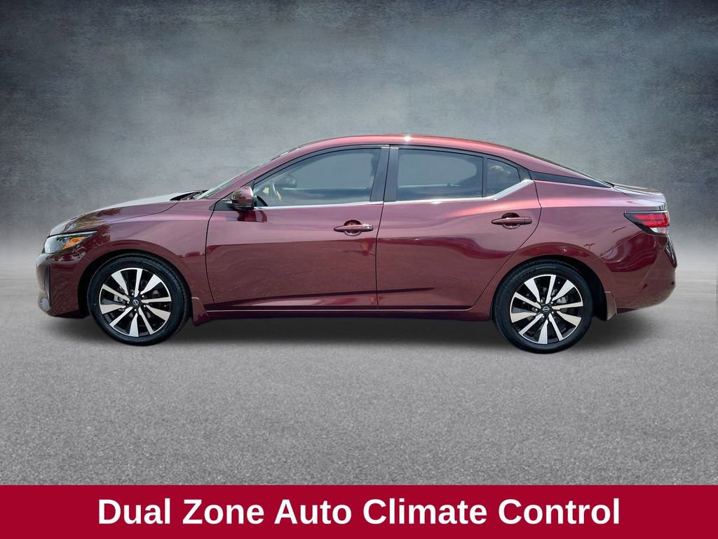 Used 2024 Nissan Sentra SV w/ SV Premium Package image 12