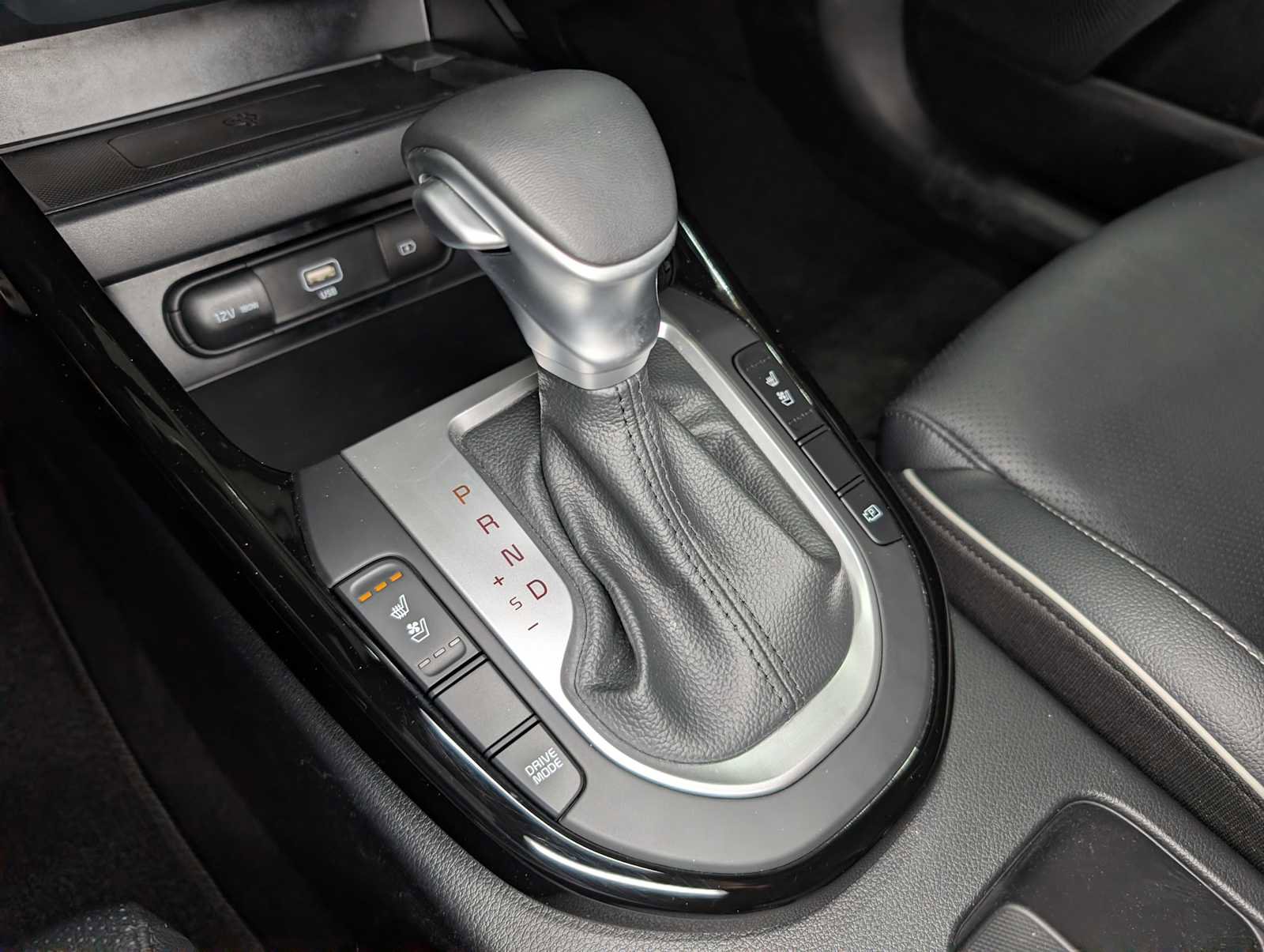 Certified 2024 Kia Forte GT-Line w/ GT-Line Premium Package image 30