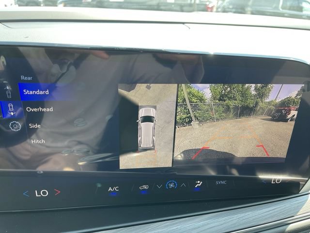 New 2026 Chevrolet Tahoe LS w/ LPO, Dark Essentials Package AWD/4WD image 17