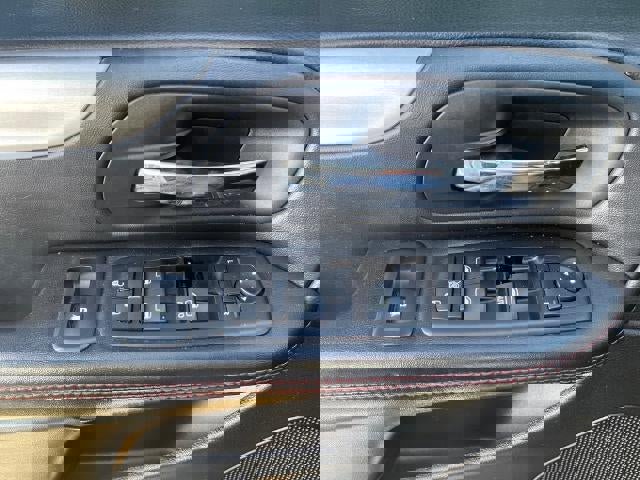 Used 2017 Dodge Grand Caravan GT image 16