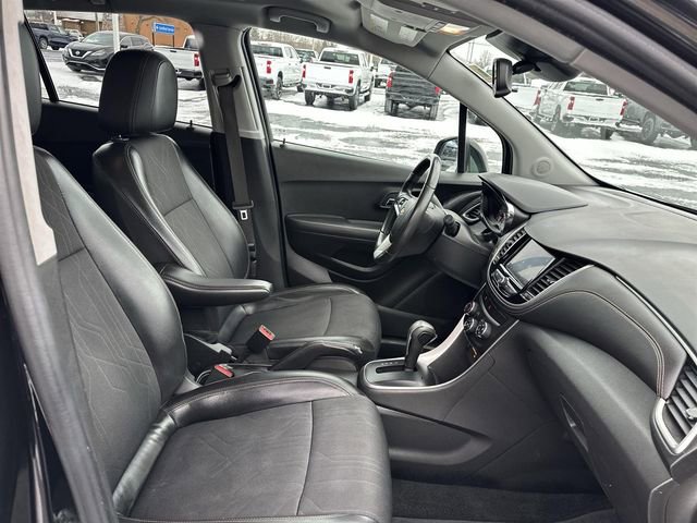 Certified 2020 Chevrolet Trax LT w/ Driver Confidence Package image 26