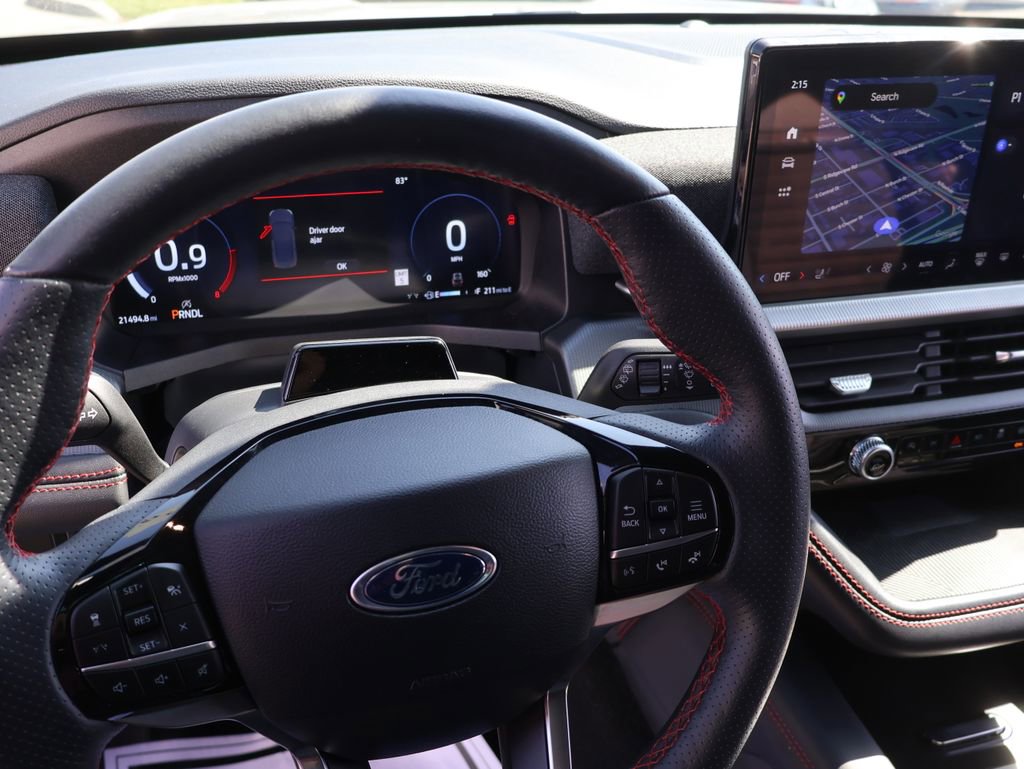 Used 2025 Ford Explorer ST-Line w/ ST-Line Street Pack image 29