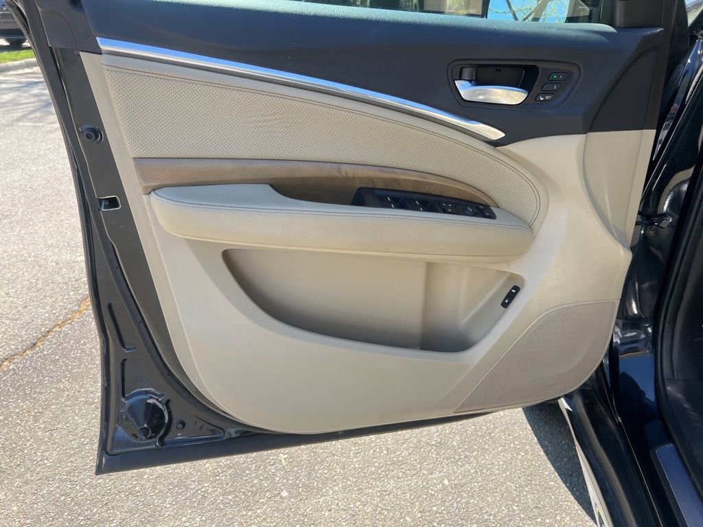 Used 2019 Acura MDX FWD w/ Technology Package image 18