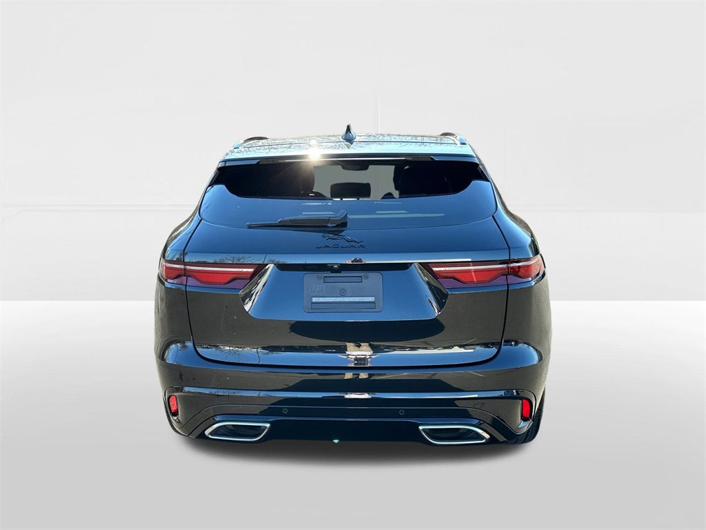 Certified 2025 Jaguar F-PACE R-Dynamic S image 3