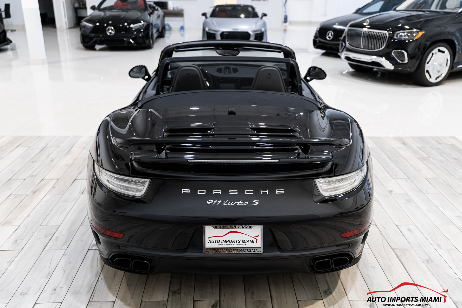 Used 2014 Porsche 911 Turbo S AWD/4WD image 16
