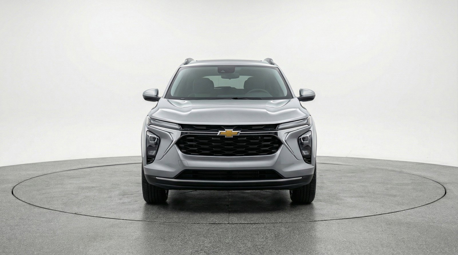 Used 2025 Chevrolet Trax LT image 2