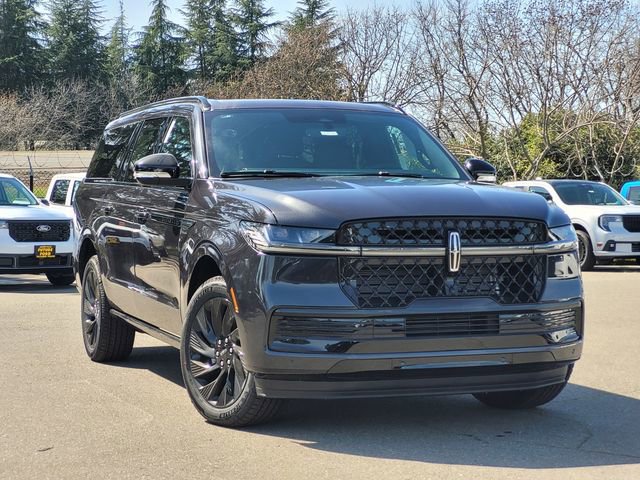 New 2026 Lincoln Navigator L Reserve