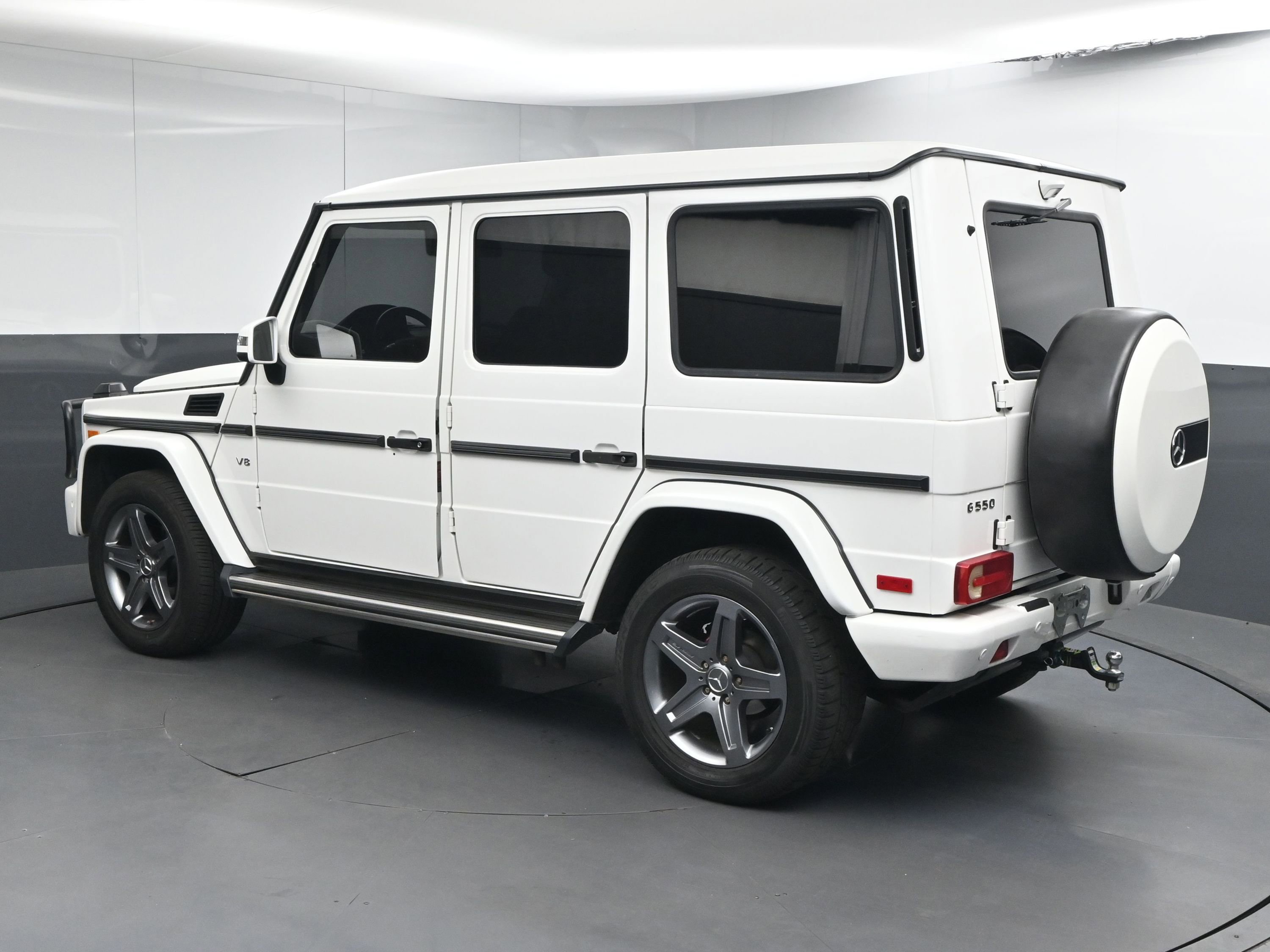 Used 2016 Mercedes-Benz G 550 image 6