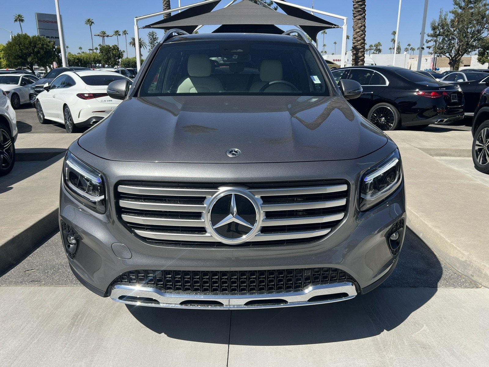 New 2026 Mercedes-Benz GLB 250 image 2