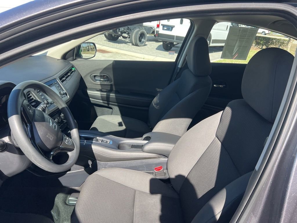 Used 2019 Honda HR-V LX image 25