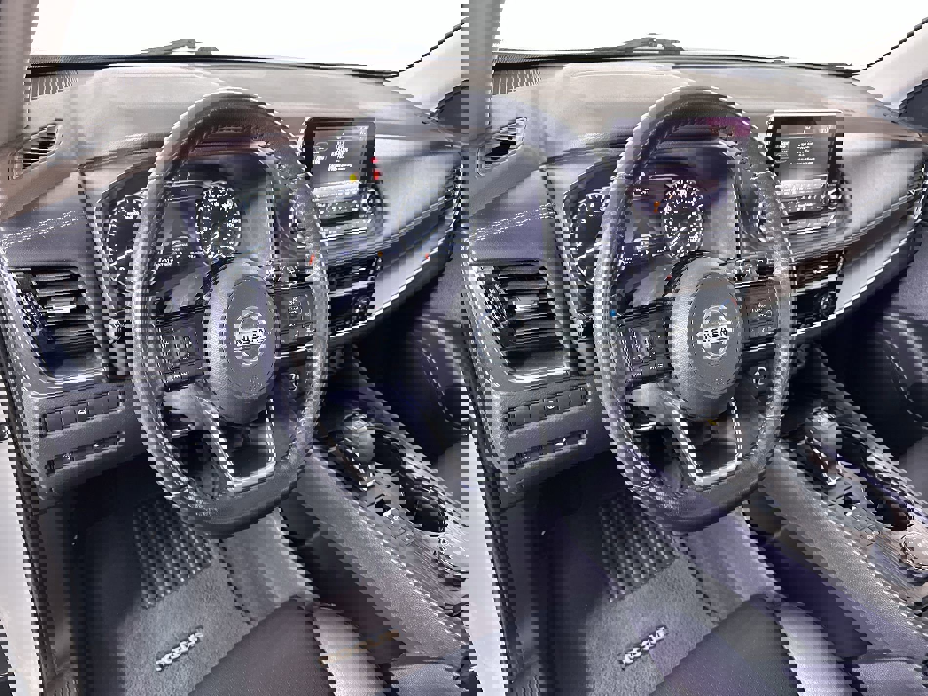 Used 2021 Nissan Rogue SV w/ Premium Package image 46