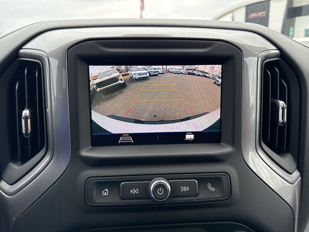 Used 2022 Chevrolet Silverado 2500 Custom w/ Custom Value Package image 19