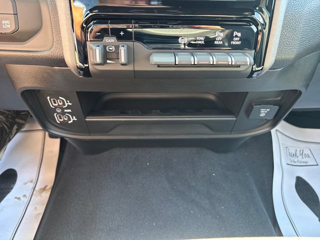 New 2027 RAM 3500 Tradesman AWD/4WD image 19