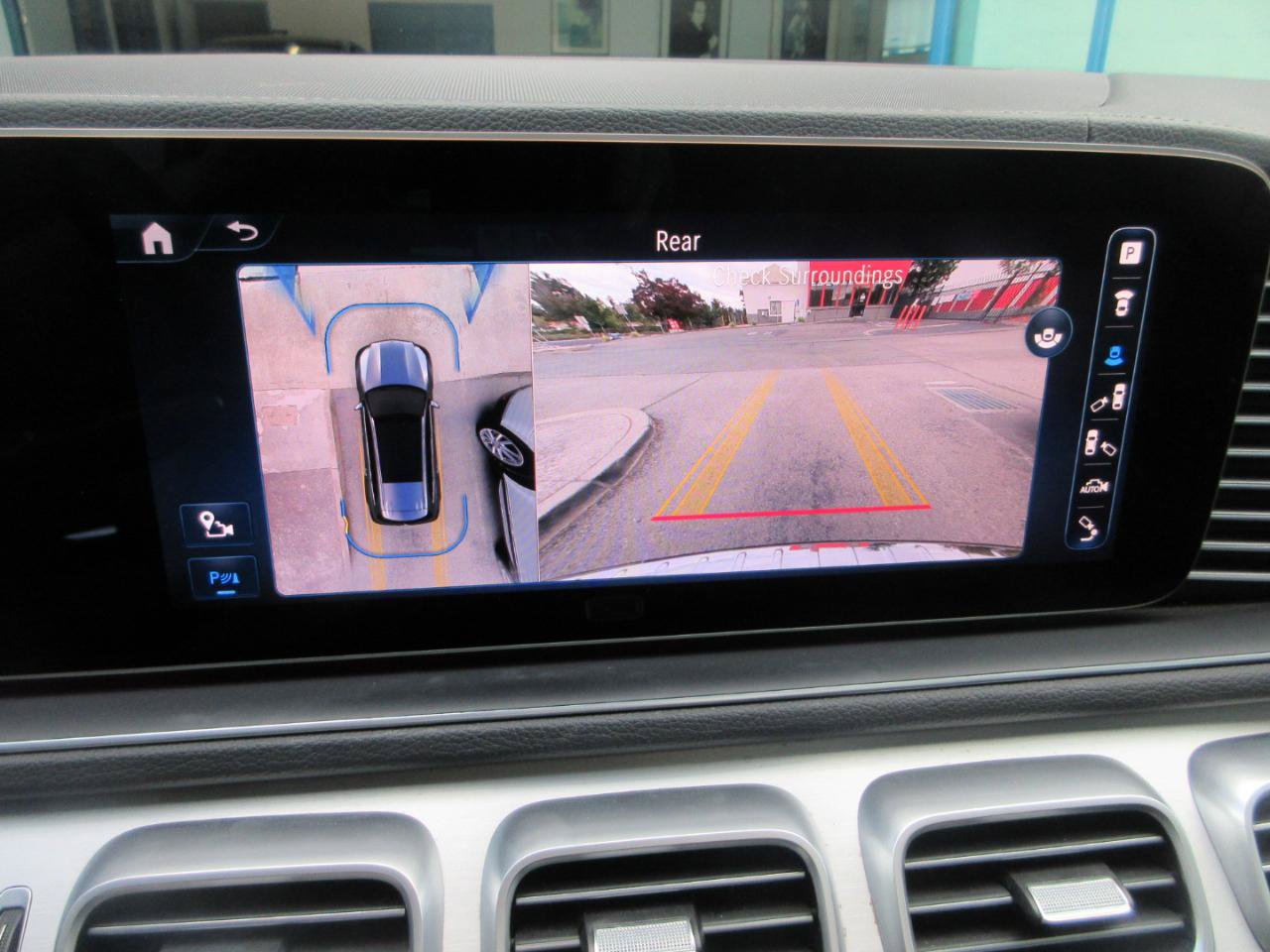 Used 2024 Mercedes-Benz GLS 450 4MATIC w/ AMG Line Exterior image 84