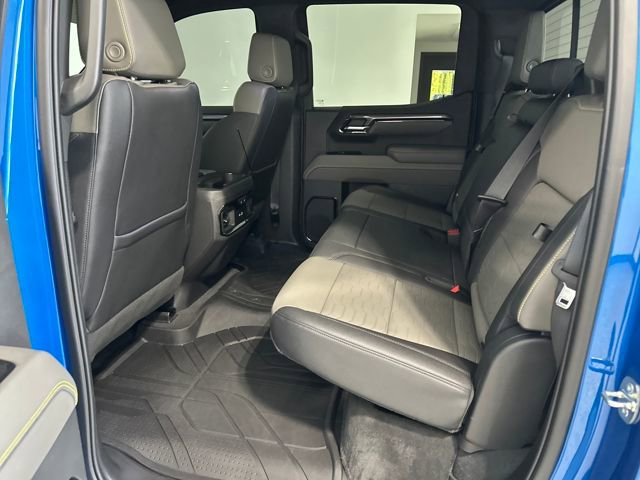 Used 2023 Chevrolet Silverado 1500 ZR2 w/ Technology Package image 8