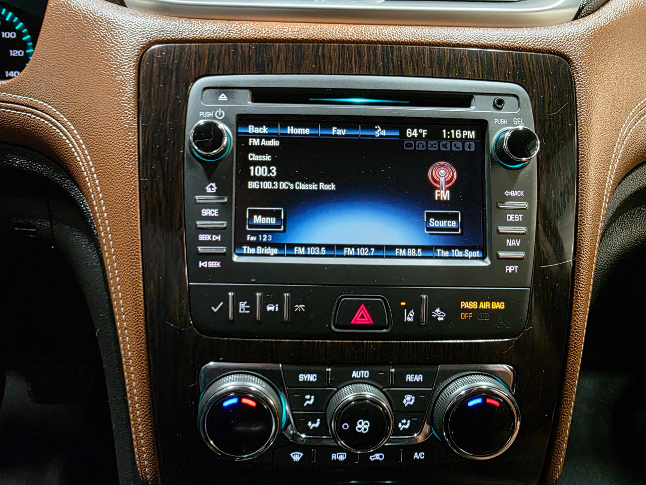 Used 2016 Chevrolet Traverse LTZ image 35