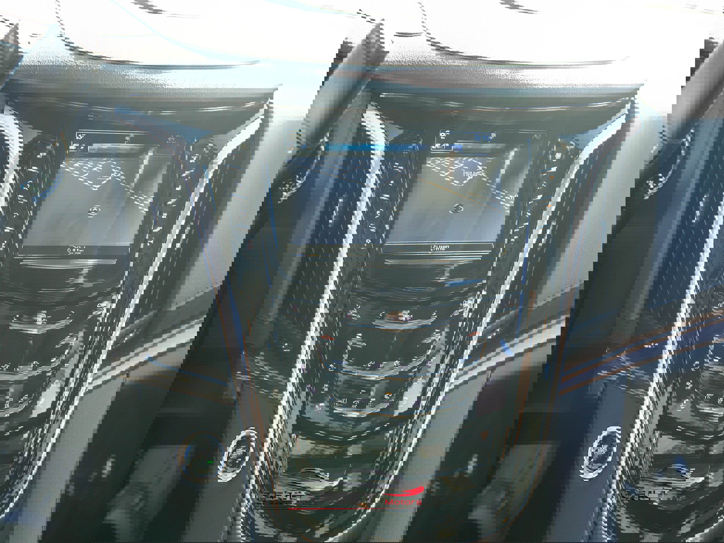 Used 2020 Cadillac Escalade Premium Luxury image 30