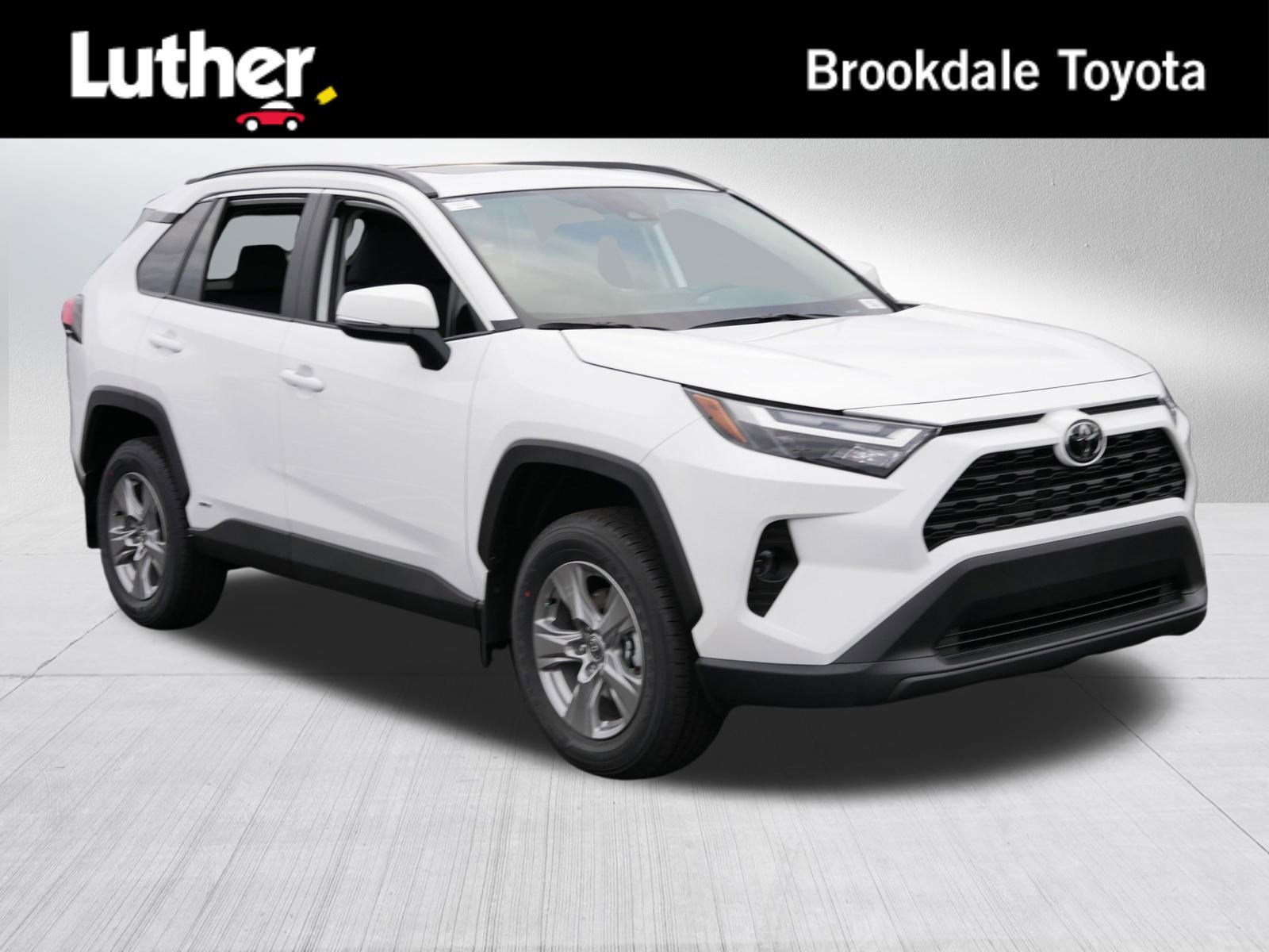 Used 2025 Toyota RAV4 XLE w/ Convenience Package