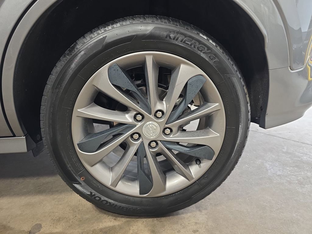 Certified 2023 Buick Encore GX Select w/ Sport Touring Package FWD image 33