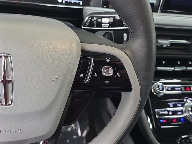 Certified 2022 Lincoln Corsair AWD w/ Premium Package image 15