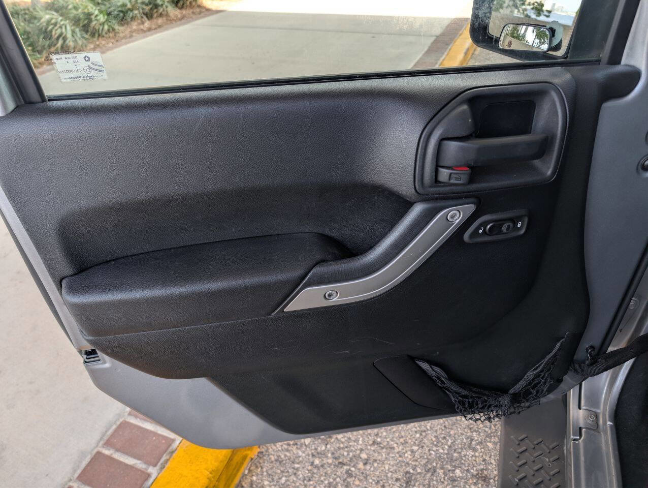 Used 2014 Jeep Wrangler Unlimited Sahara w/ Connectivity Group image 11