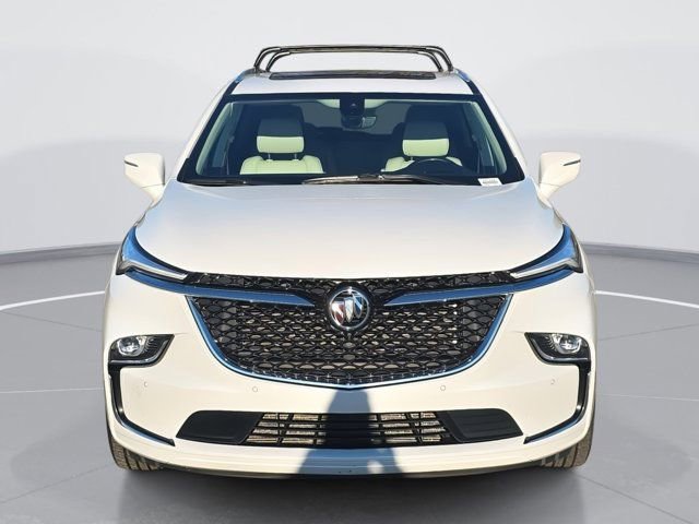 Used 2023 Buick Enclave Avenir image 8