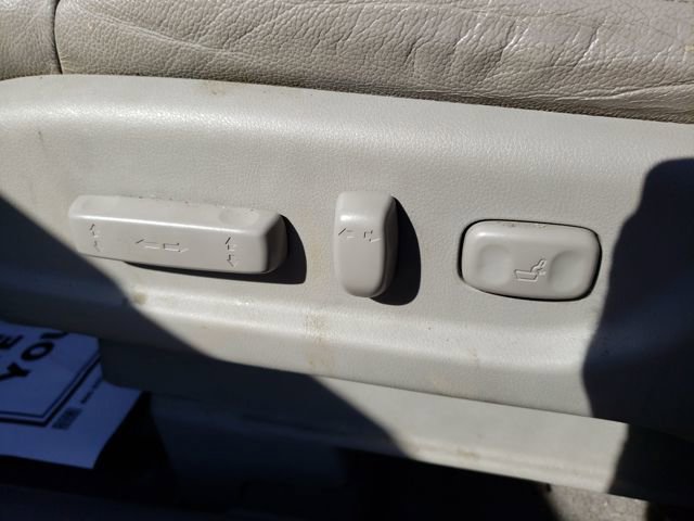 Used 2012 Honda CR-V EX-L image 16