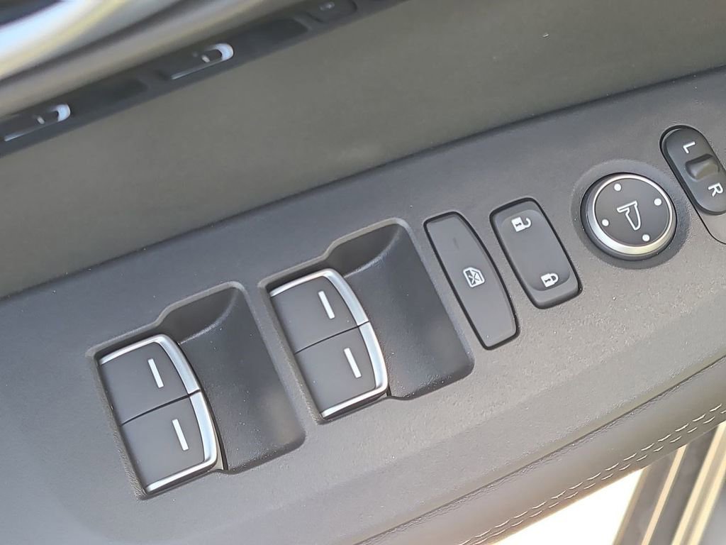 New 2025 Acura ADX FWD image 32