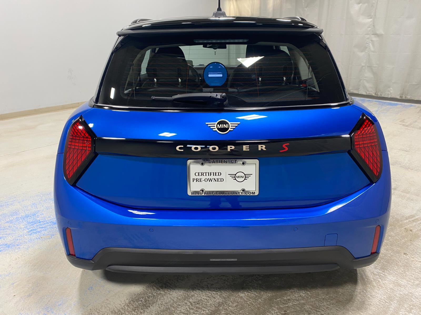 Certified 2025 MINI Cooper S image 7