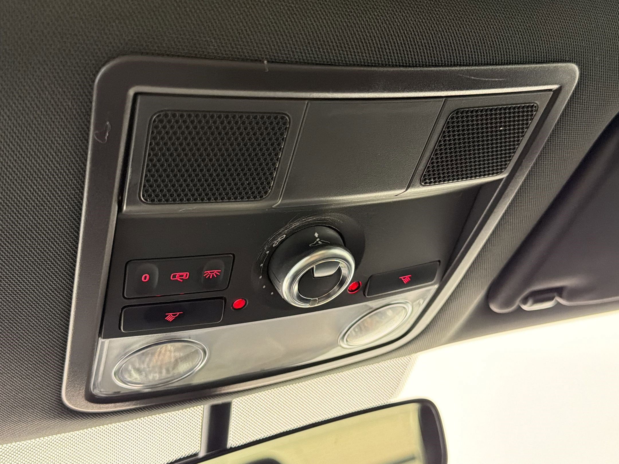 Used 2017 Volkswagen Beetle 1.8T Dune image 26