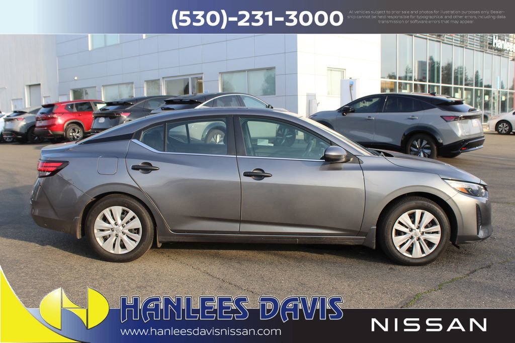 Used 2025 Nissan Sentra S image 6