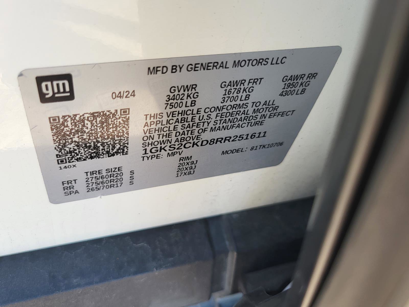 Used 2024 GMC Yukon AT4 w/ Technology Package image 34