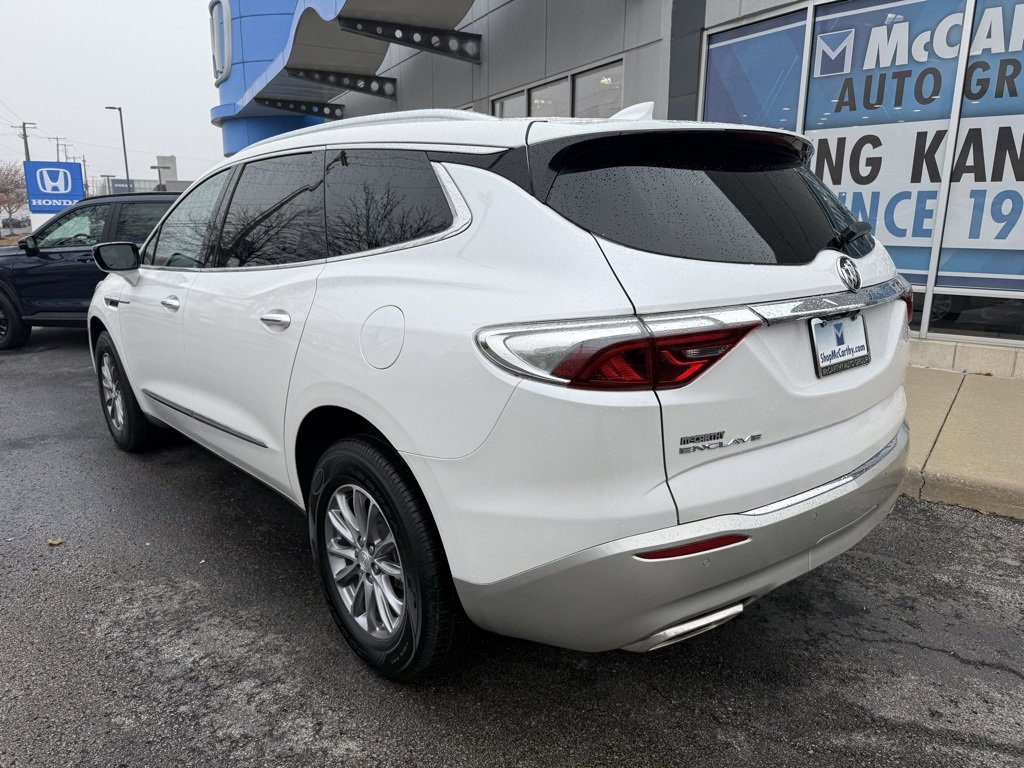 Used 2022 Buick Enclave Premium image 14