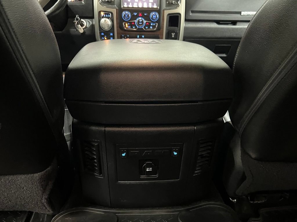 Used 2014 RAM 1500 Laramie AWD/4WD image 40