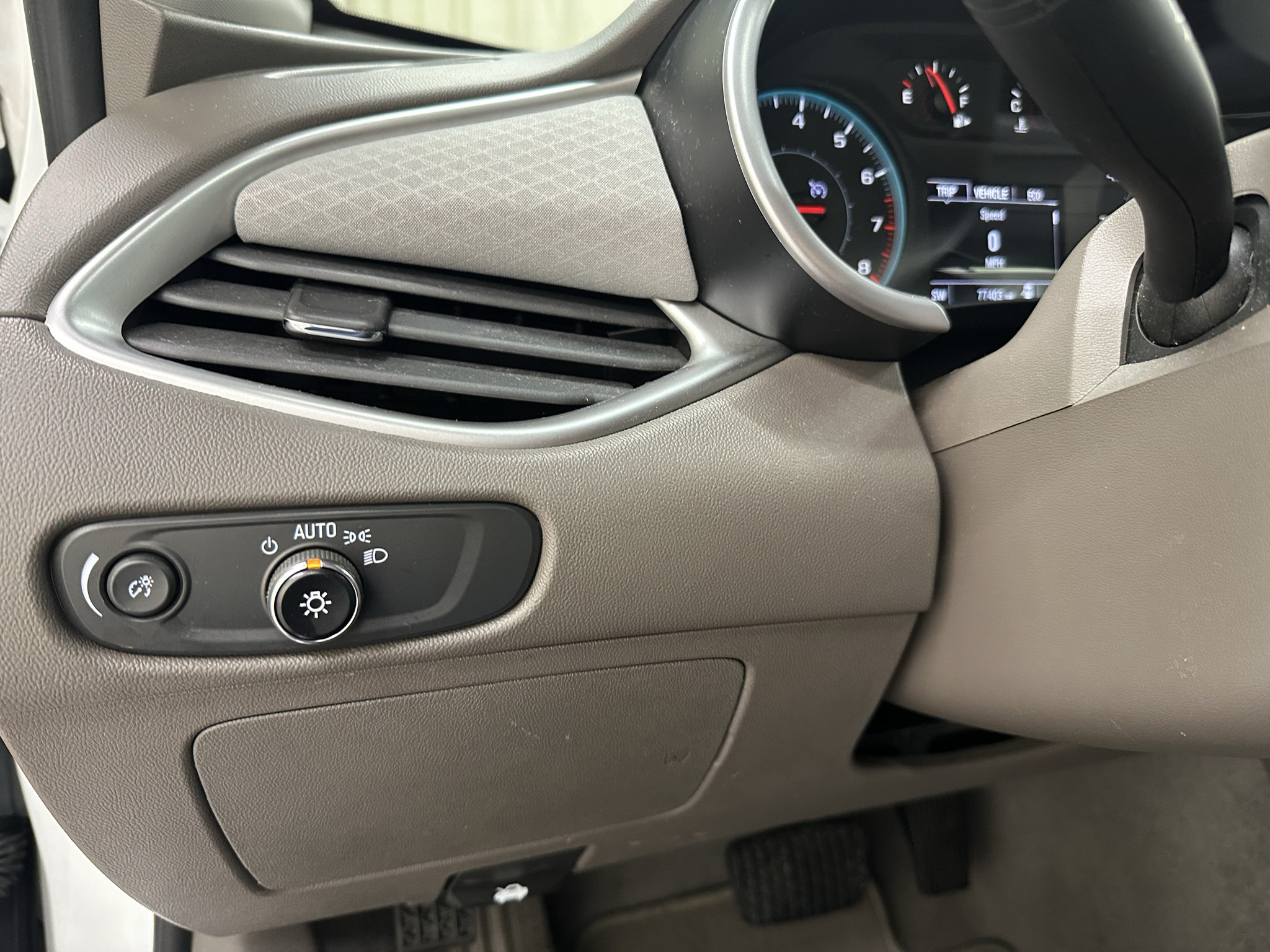 Used 2022 Chevrolet Malibu LS w/ LPO, Convenience Package 1 FWD image 26